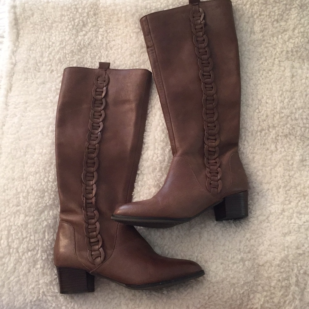 EUC Anthropologie brownish tan boots.